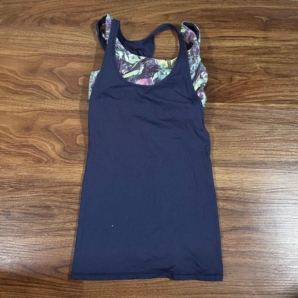 Lululemon All Sport Support Tank Deep Navy / Iridescent Multi Womens Size 2